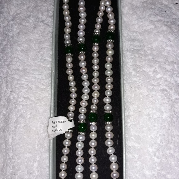 Freshwater Pearl necklace - Picture 1 of 2